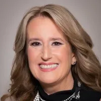 Headshot of Laura J. Brandao, Chief Growth Officer & Partner at EPM & CEO of Lighthouse Lending Capital