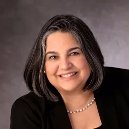 Headshot of Magda DeMauro, Assistant Vice President, Mortgage Services/Underwriting, Fairwinds